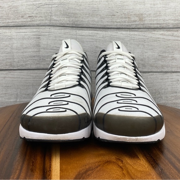 Nike Air Max Plus TN Ultra White Black Sneaker 898015-101 Men’s Shoe Size 11.5 - Picture 7 of 13